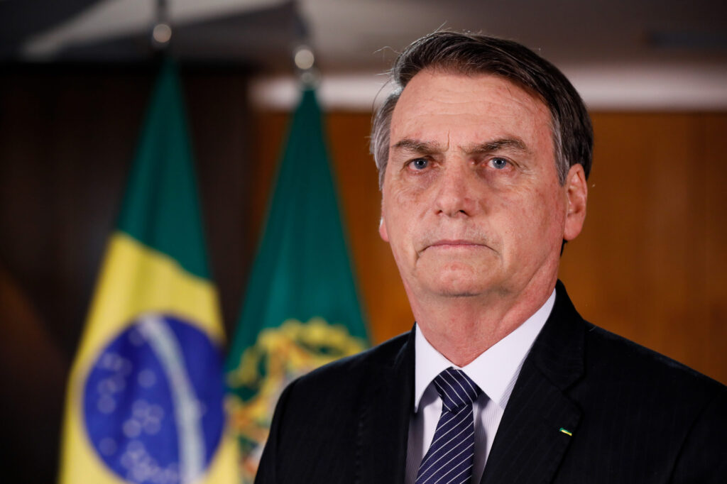 Jair_Bolsonaro_em_24_de_abril_de_2019_2-scaled-1-1024x682 Jair Bolsonaro O Caminho de um Militar a Presidente do Brasil