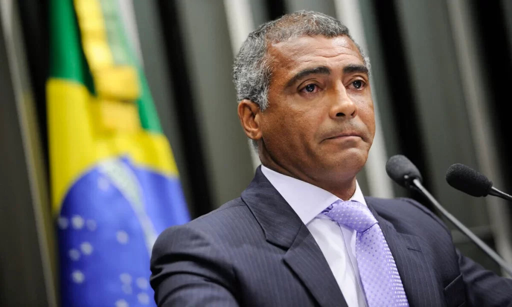 romario-1024x614 Romário da Glória nos Gramados à Luta Contra a Corrupção a Nova Batalha do Baixinho